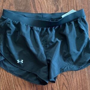 Under Armour Black Athletic Shorts Moisture-Wicking Performance